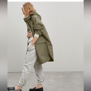 Everlane Renew Anorak